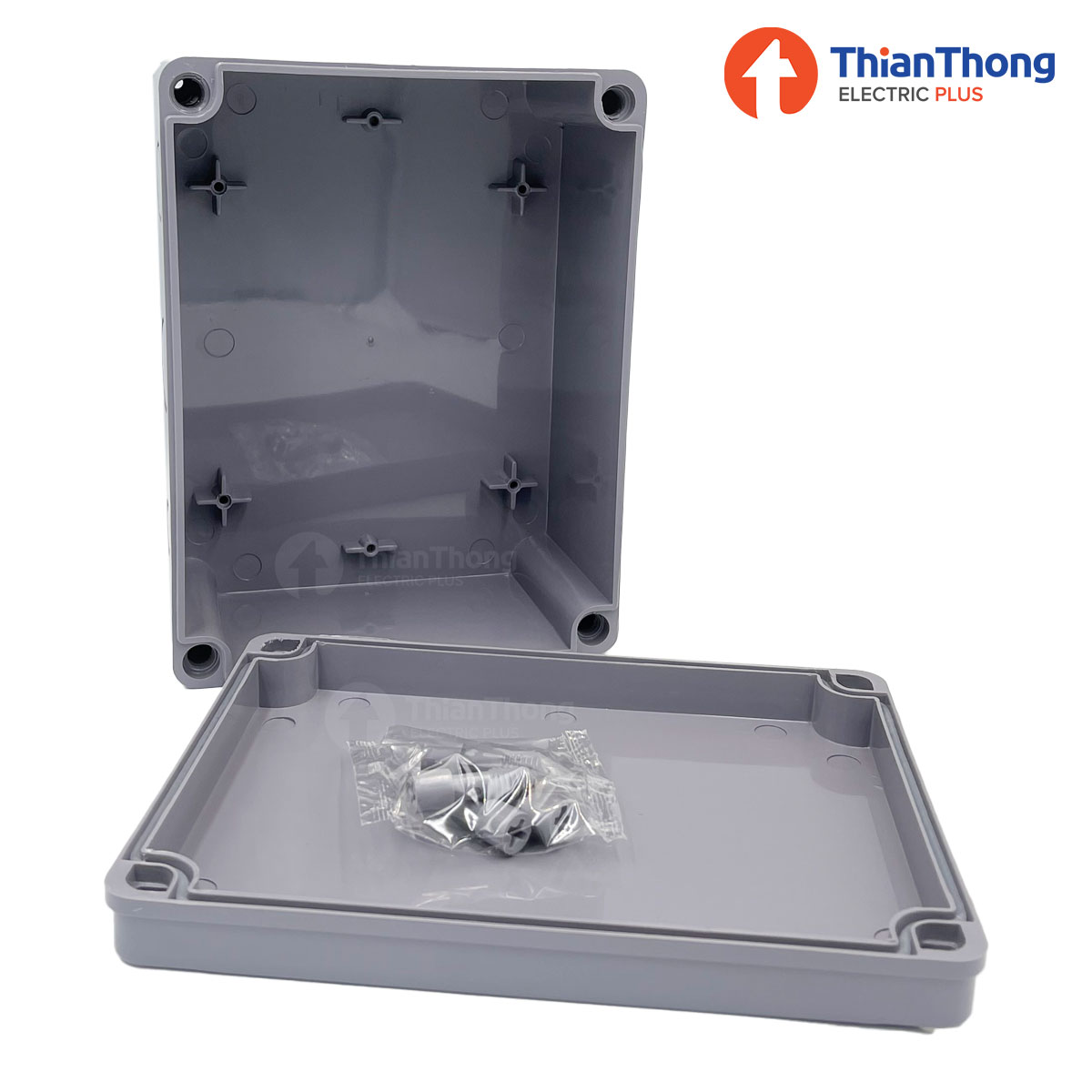 Nano กล่องกันน้ำพลาสติก ฝาทึบสีเทา นาโน Junction Water Proof Box Gray NANO-205G