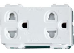 Panasonic เต้ารับคู่ มีกราวด์และม่านนิรภัย พานาโซนิค WEG15829 Full-Color Wide Series